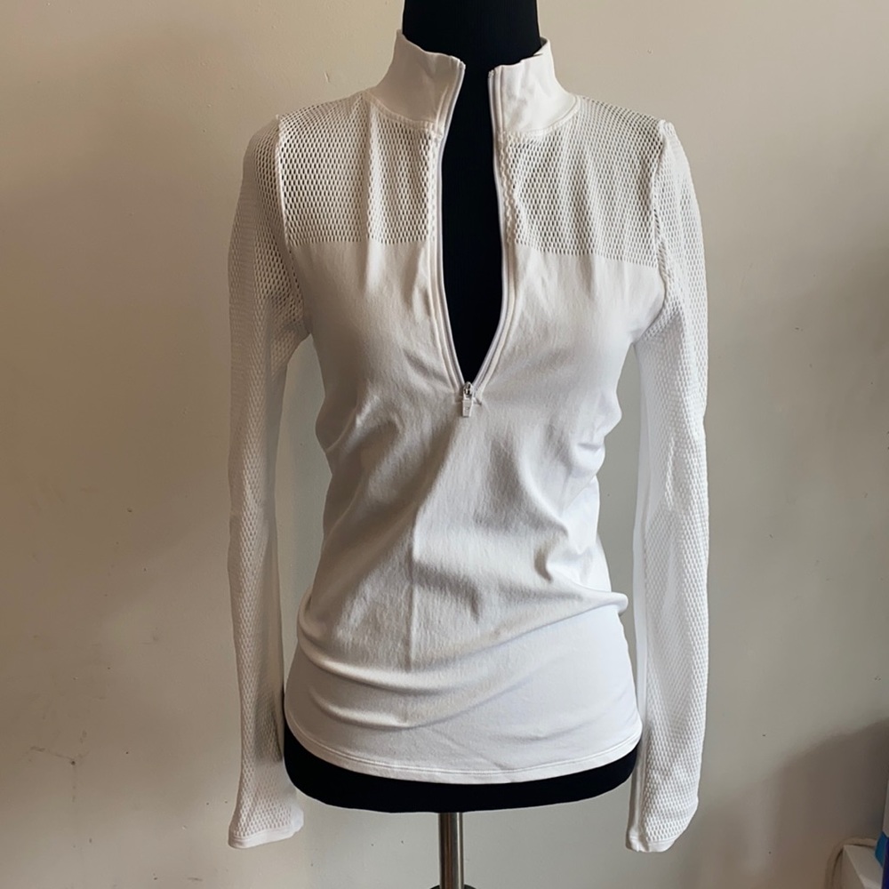 Zippered White Fabletics long sleeve with Mesh Inserts Size Small